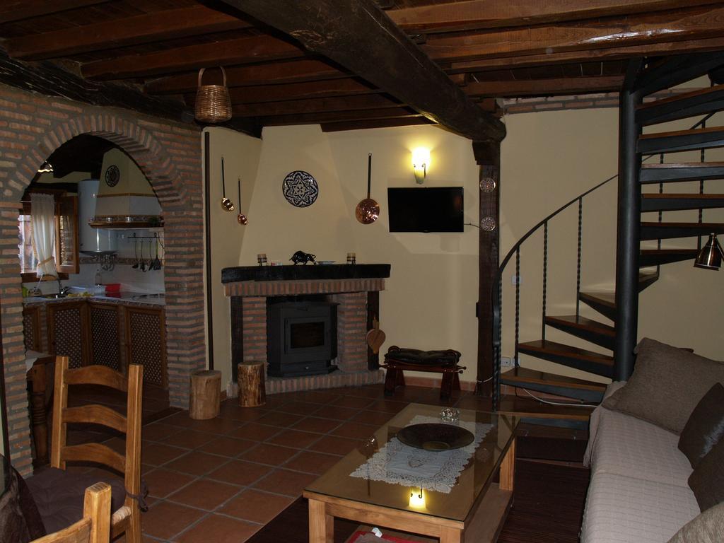La Casa Del Vado Guest House Hervás Exterior photo